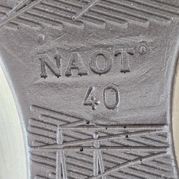 Naot Women Shoe Treasure Size 9 EUR 40 Wedge Heel Slide Sandal Gold Leather - Picture 11 of 13